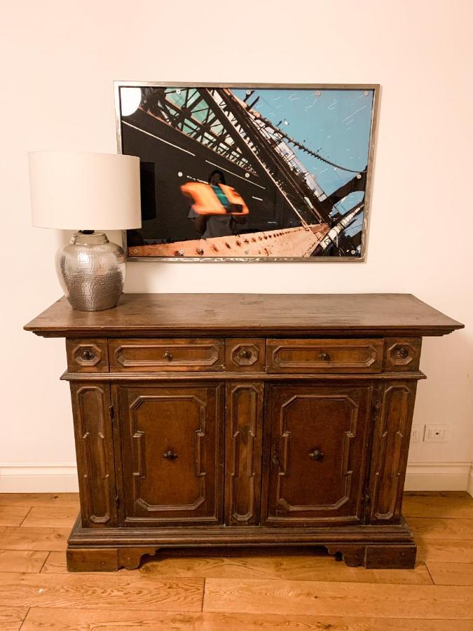 The Duomo Exclusive -43 Passi Dal Duomo- Apartment Firenze Bagian luar foto