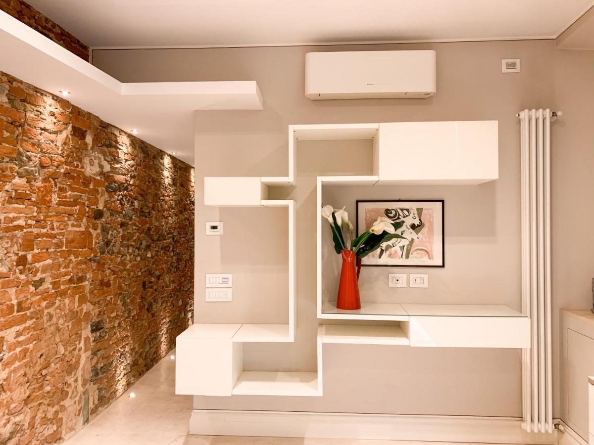 The Duomo Exclusive -43 Passi Dal Duomo- Apartment Firenze Bagian luar foto